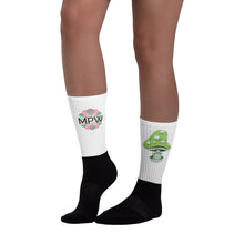 Load image into Gallery viewer, Magic Mushroom Fungi Unisex Socks